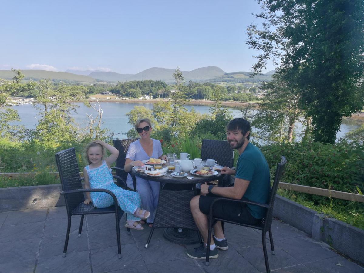 Watersedge Seaviews Hotel Kenmare Buitenkant foto