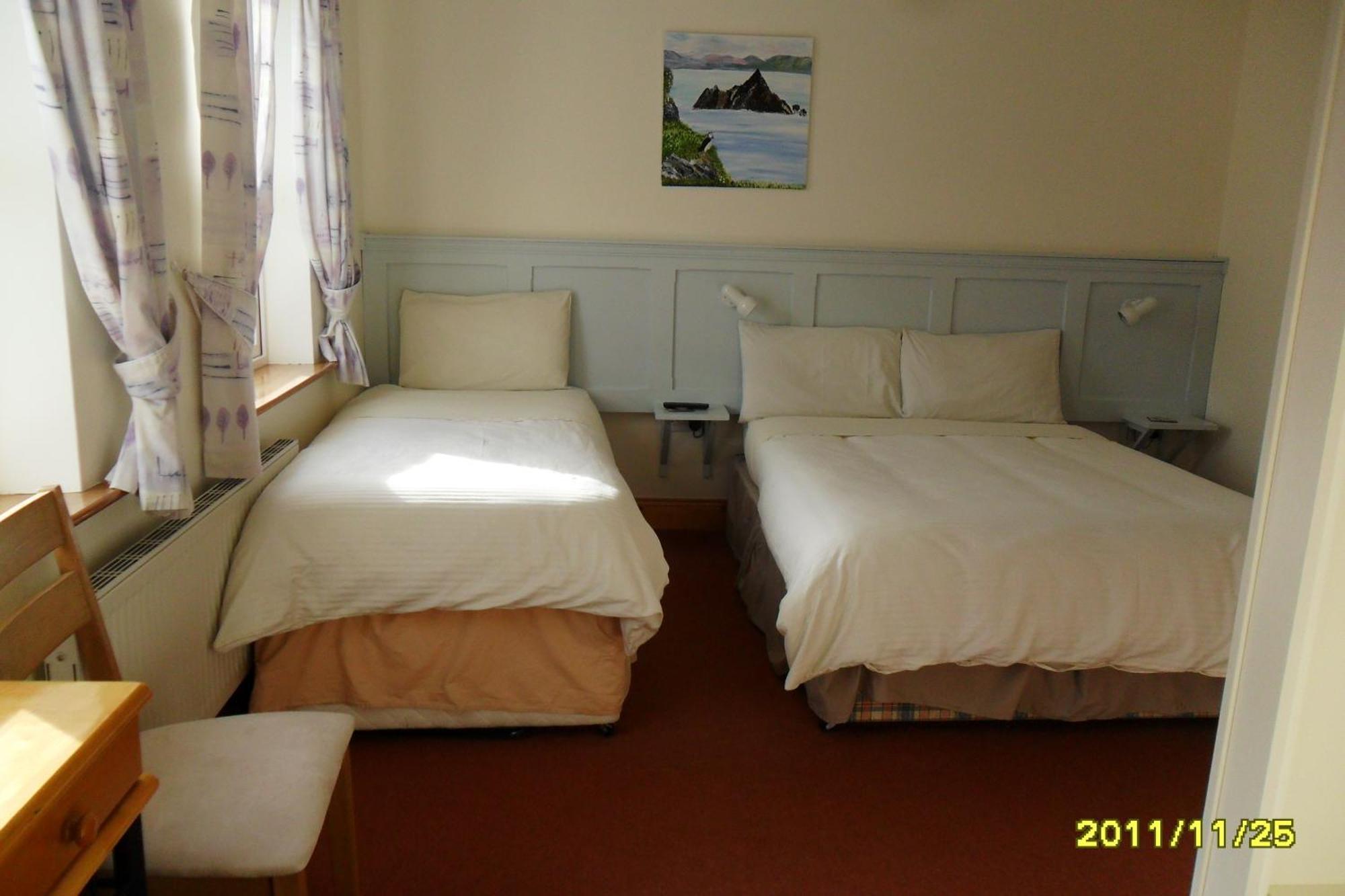 Watersedge Seaviews Hotel Kenmare Buitenkant foto