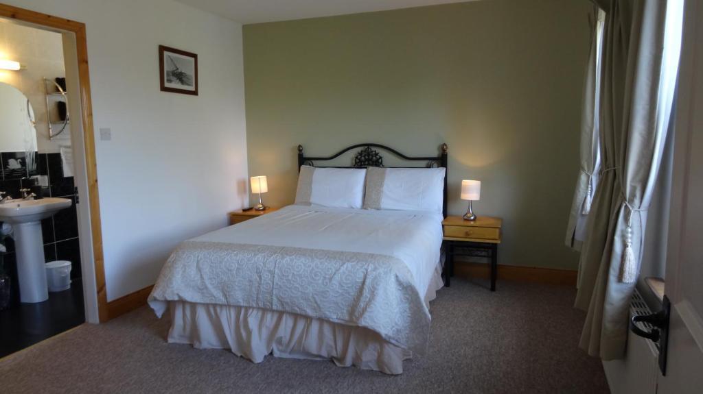 Watersedge Seaviews Hotel Kenmare Buitenkant foto