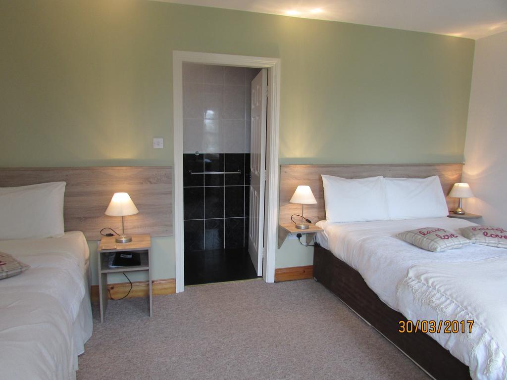 Watersedge Seaviews Hotel Kenmare Buitenkant foto