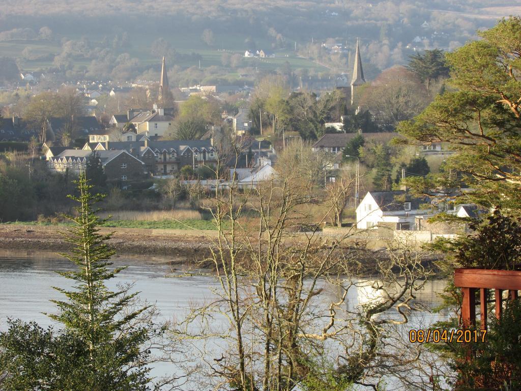 Watersedge Seaviews Hotel Kenmare Buitenkant foto
