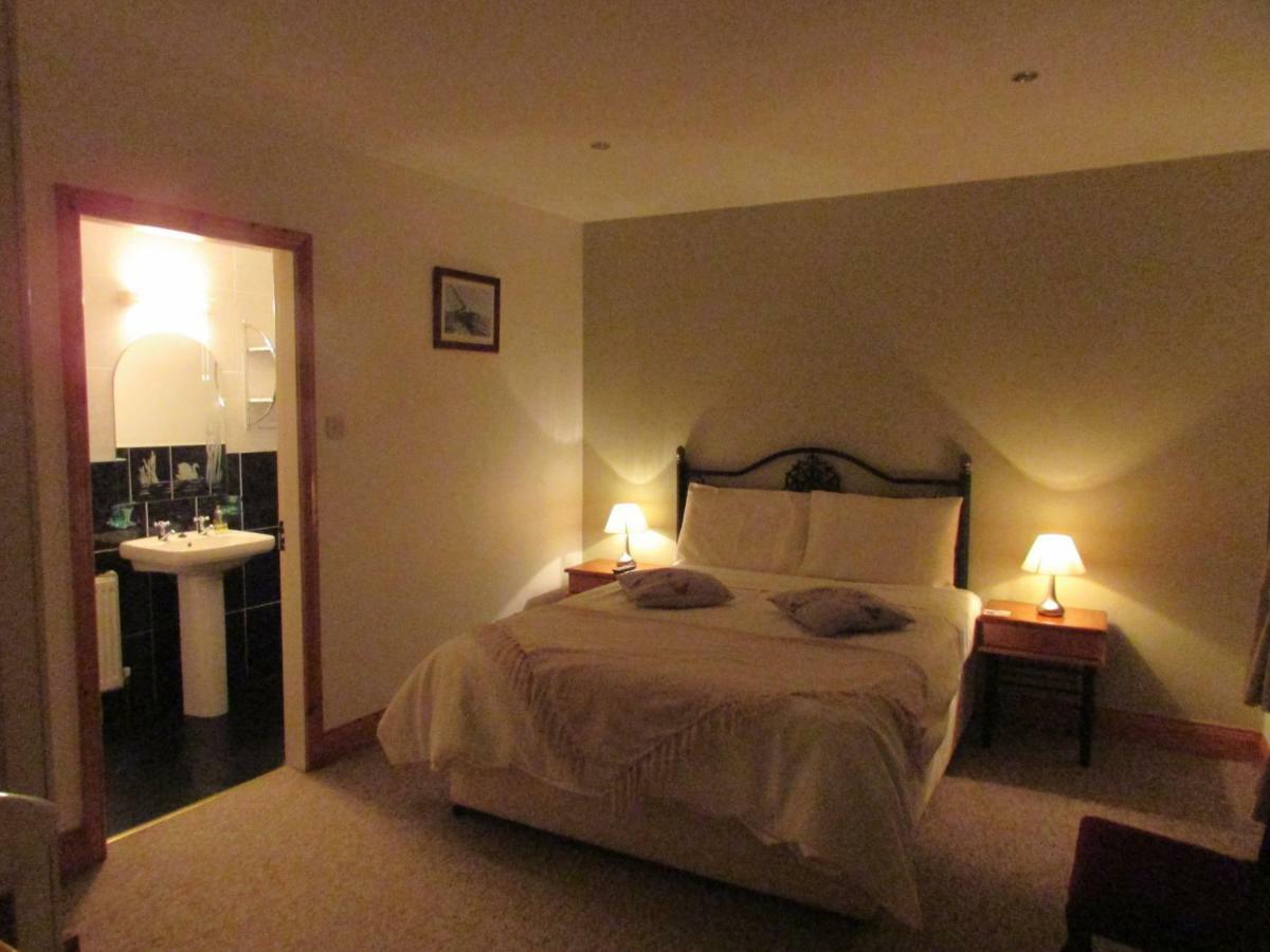 Watersedge Seaviews Hotel Kenmare Buitenkant foto