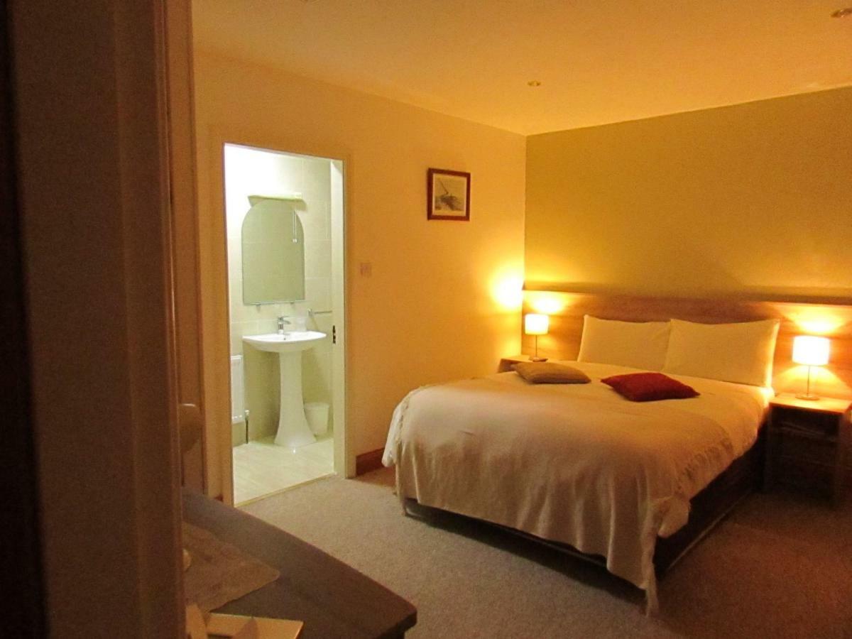 Watersedge Seaviews Hotel Kenmare Buitenkant foto