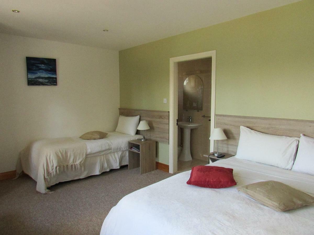 Watersedge Seaviews Hotel Kenmare Buitenkant foto
